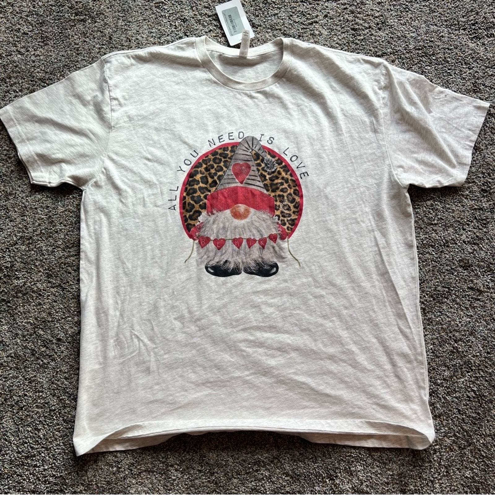 Nwt Next Level Apparel All You Need Is Love Gnome Tee Shirt Plus Size Xxl